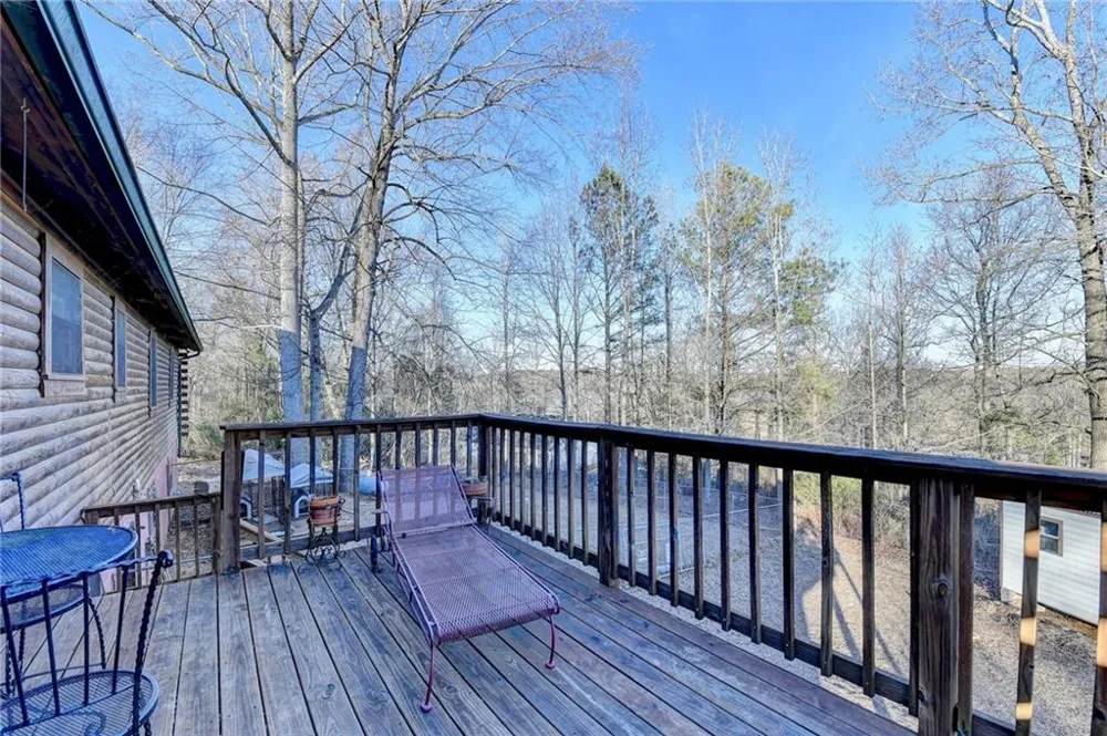 156 Bel Air Drive Maysville, GA 30558