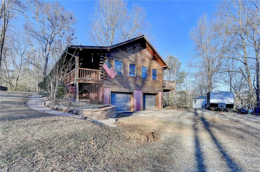 156 Bel Air Drive Maysville, GA 30558