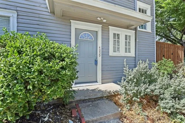 4039 Roswell Street Dallas, TX 75219