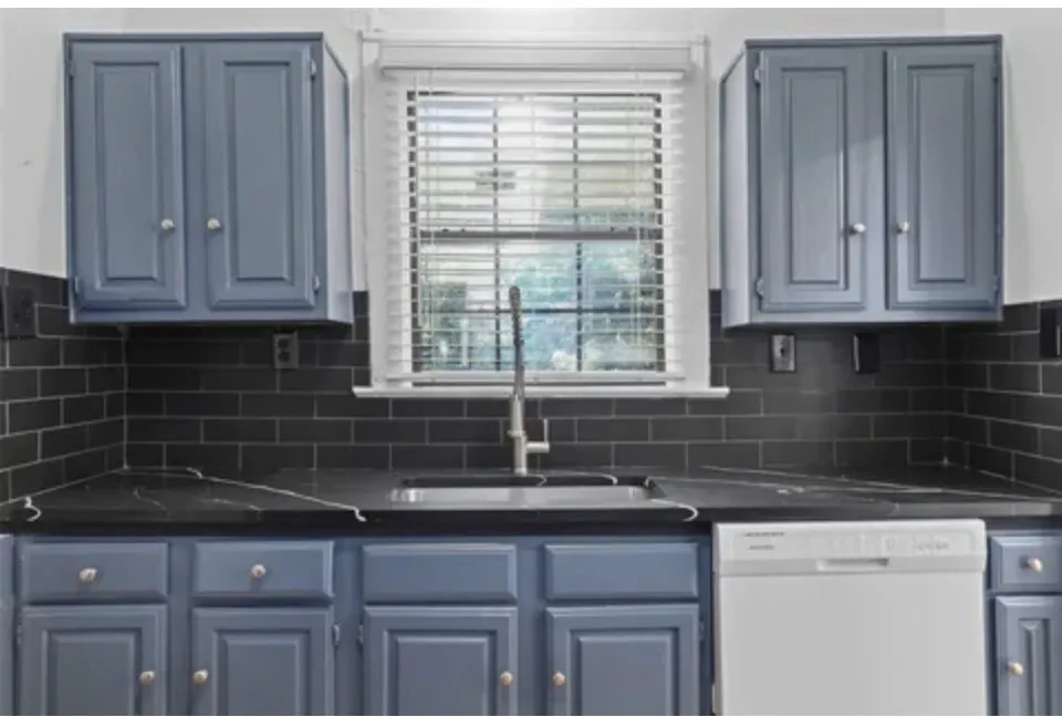 4039 Roswell Street Dallas, TX 75219