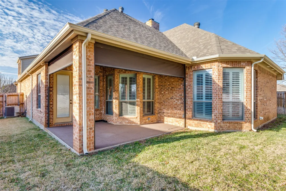 8312 Teja Trail Benbrook, TX 76126