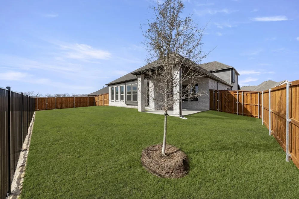 1916 Wishon Road Celina, TX 75009