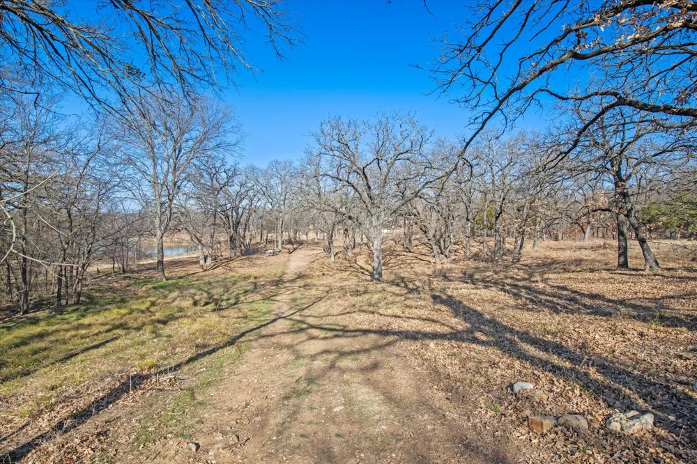 18 Royal Oaks Boulevard Hickory Creek, TX 75065