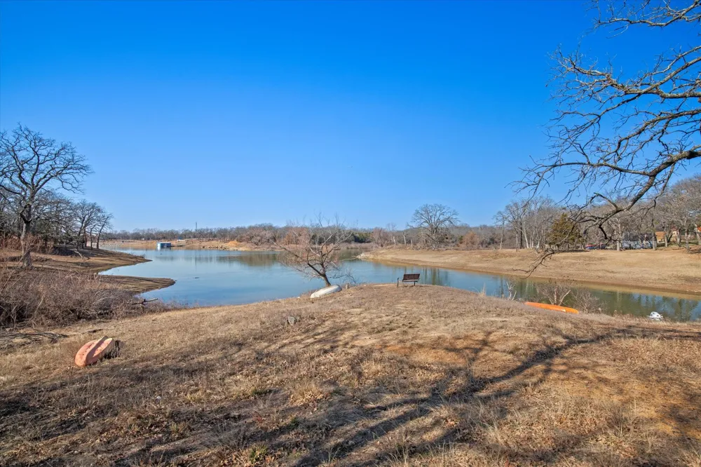 18 Royal Oaks Boulevard Hickory Creek, TX 75065