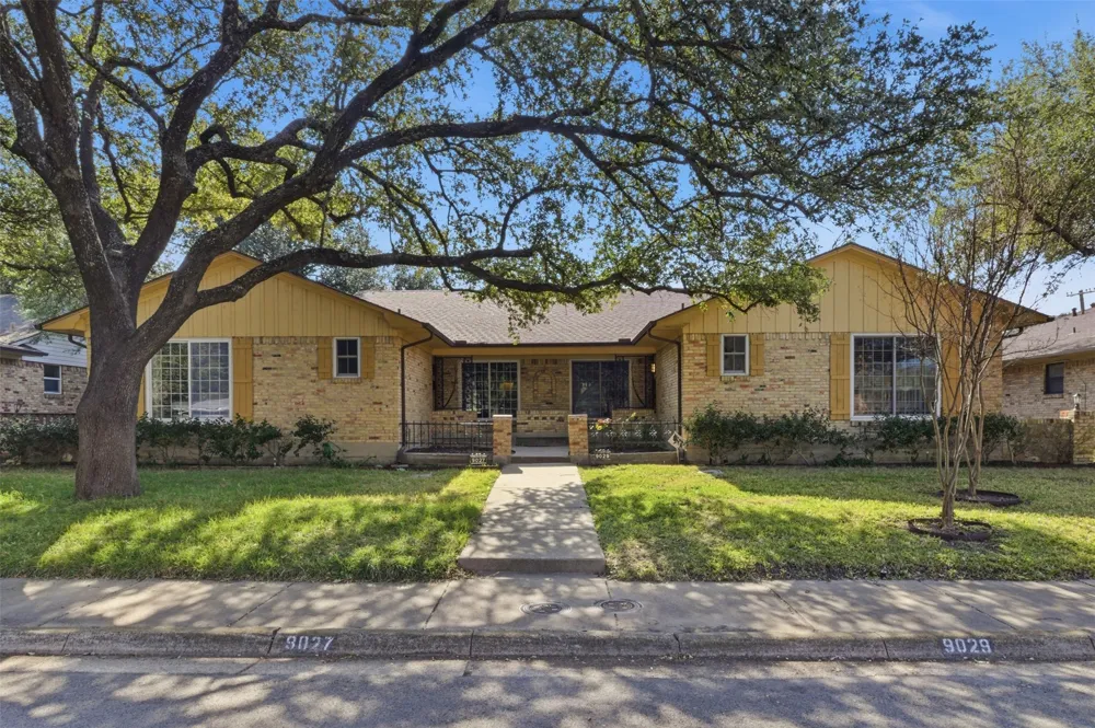 9027 Villa Park Circle