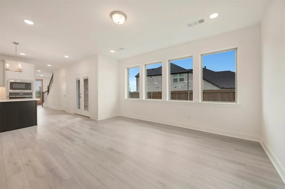 9809 Flourishing Way Mesquite, TX 75126