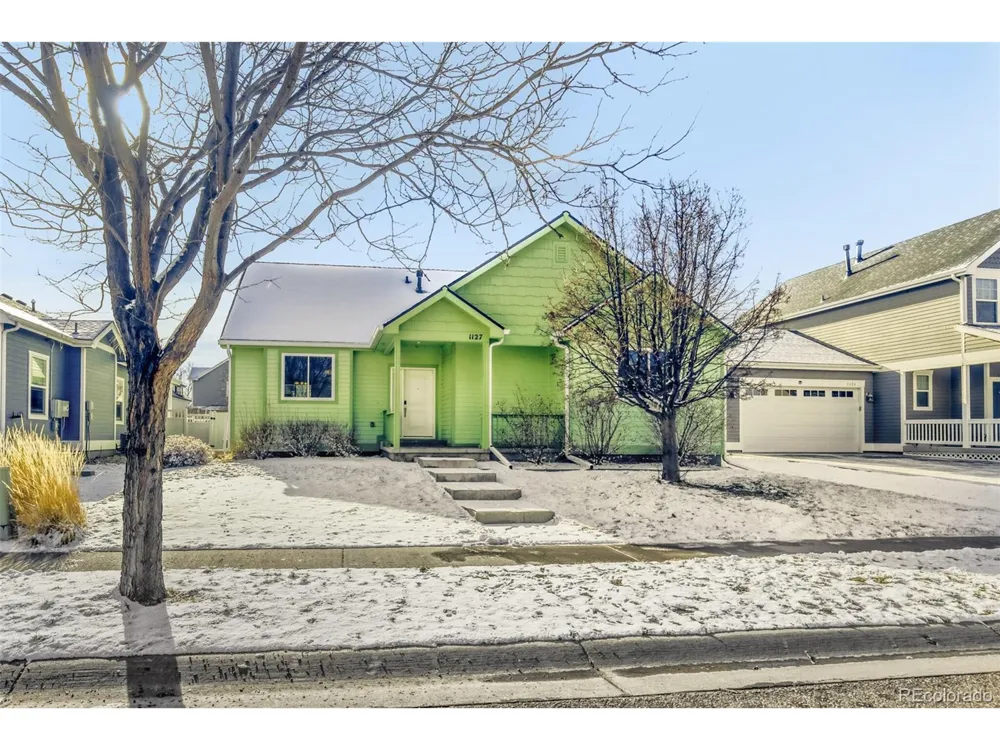 1127 Fairfield Avenue