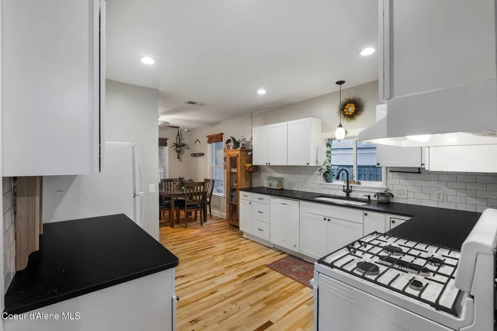 6885 Hazel Street Bonners Ferry, ID 83805