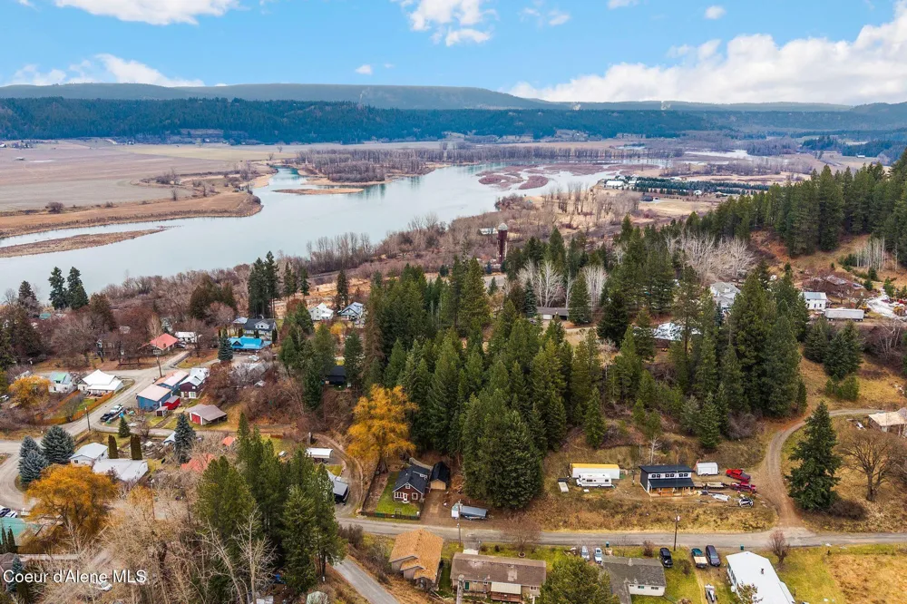 6885 Hazel Street Bonners Ferry, ID 83805