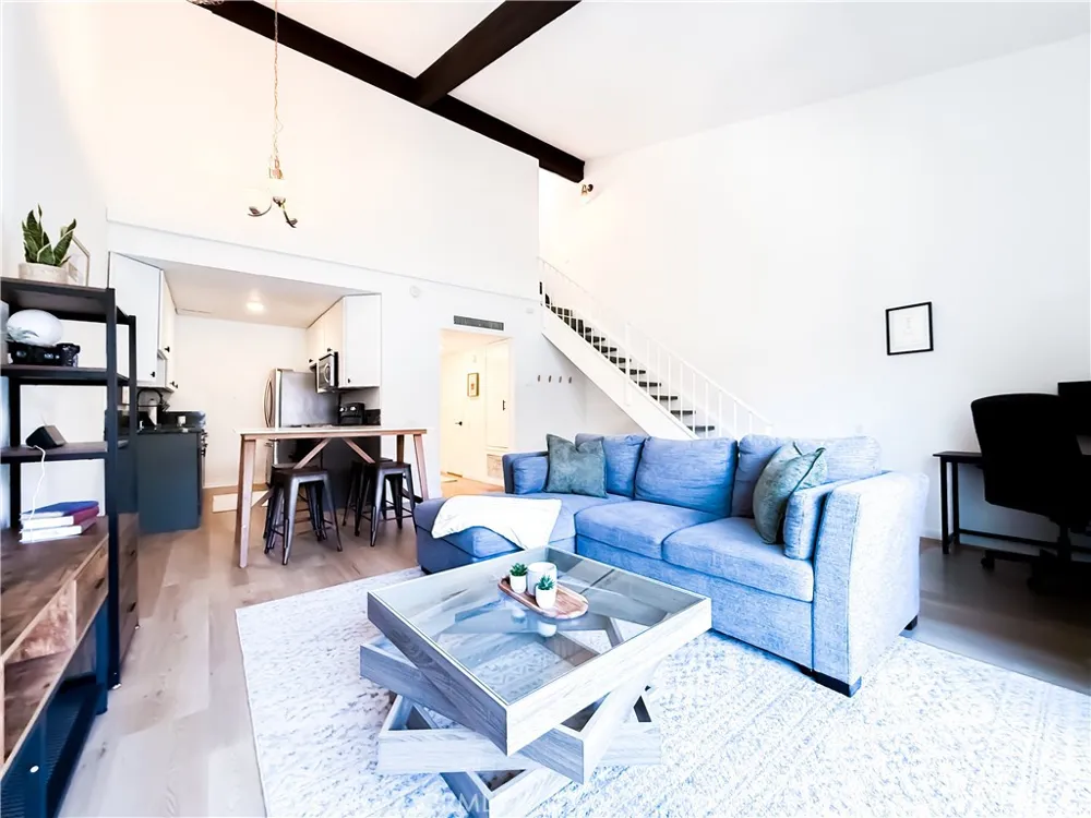 5460 White Oak #C338