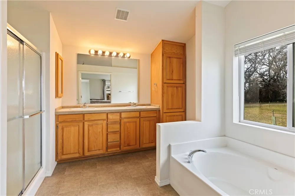 2816 Park View Drive Lakeport, CA 95453