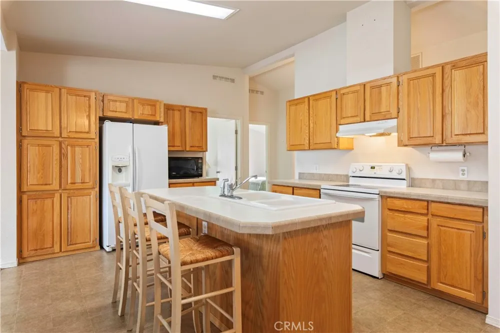 2816 Park View Drive Lakeport, CA 95453