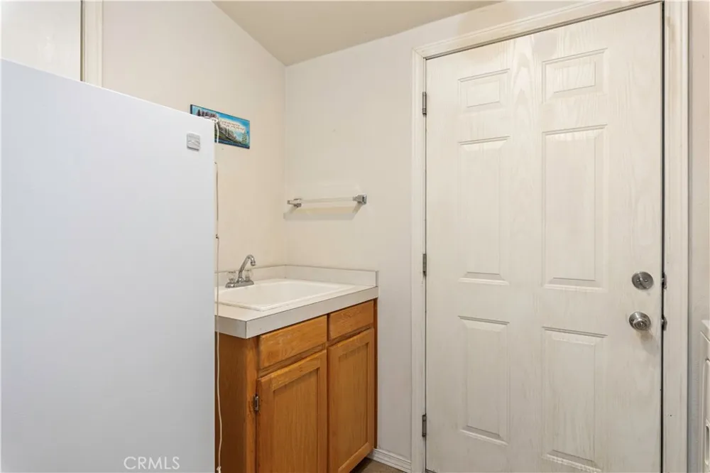 2816 Park View Drive Lakeport, CA 95453