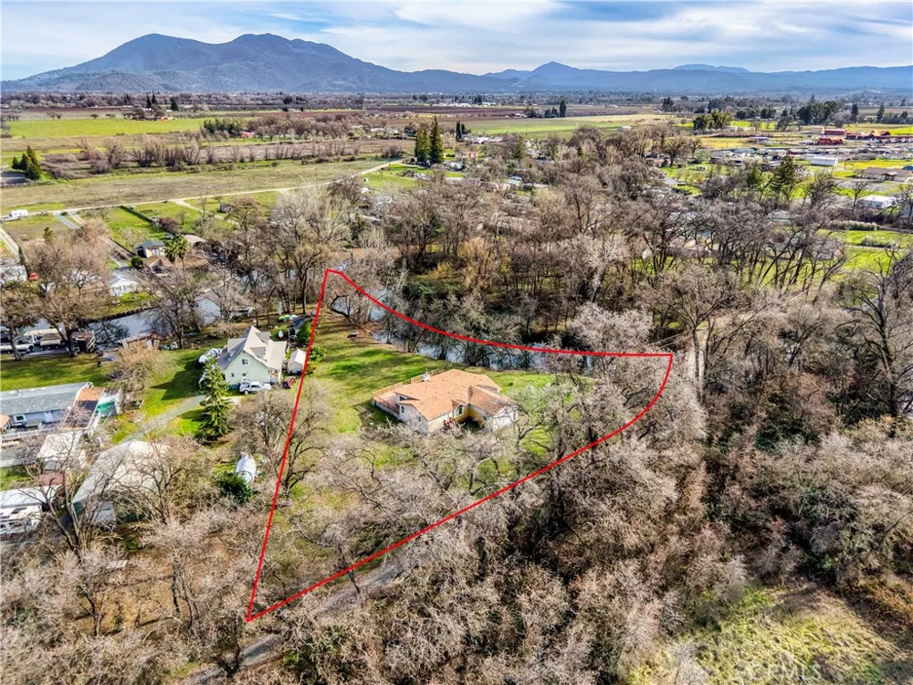 2816 Park View Drive Lakeport, CA 95453