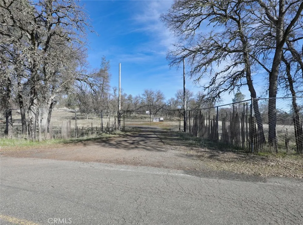19755 Grange Middletown, CA 95461