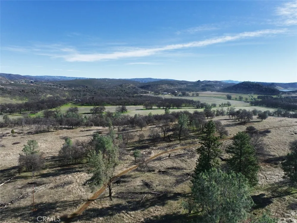 19755 Grange Middletown, CA 95461
