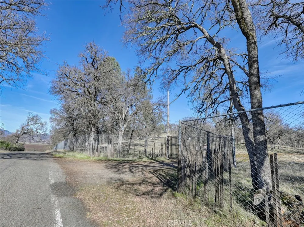 19755 Grange Middletown, CA 95461
