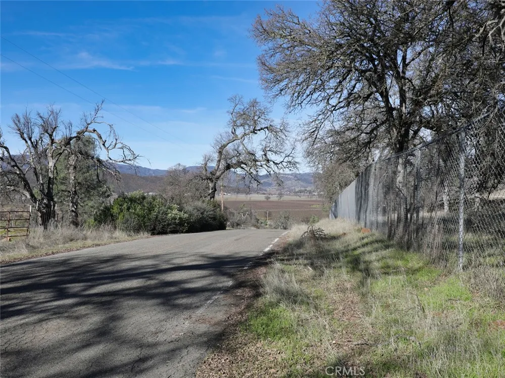 19755 Grange Middletown, CA 95461