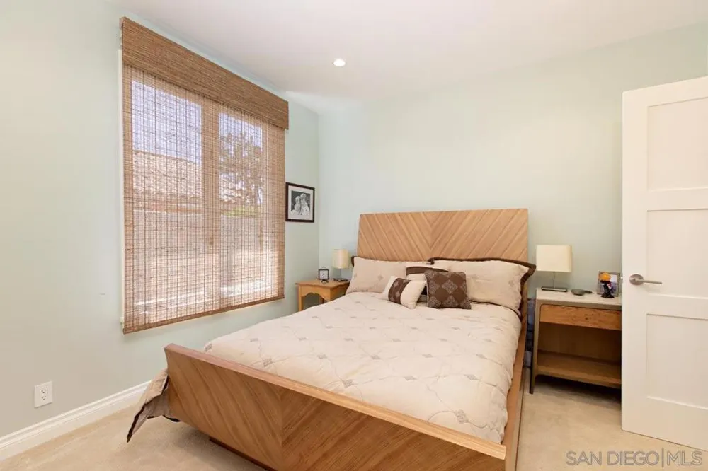 3040 CAMINITO TERCER VERDE Del Mar, CA 92014
