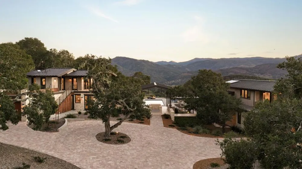 71 Este Canada Carmel, CA 93923