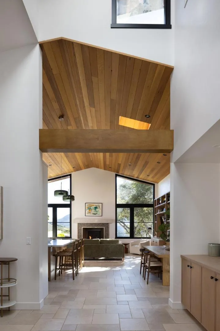 71 Este Canada Carmel, CA 93923