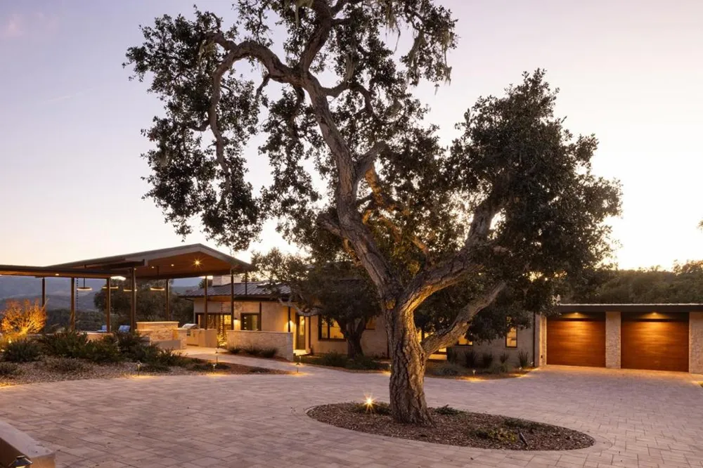 71 Este Canada Carmel, CA 93923