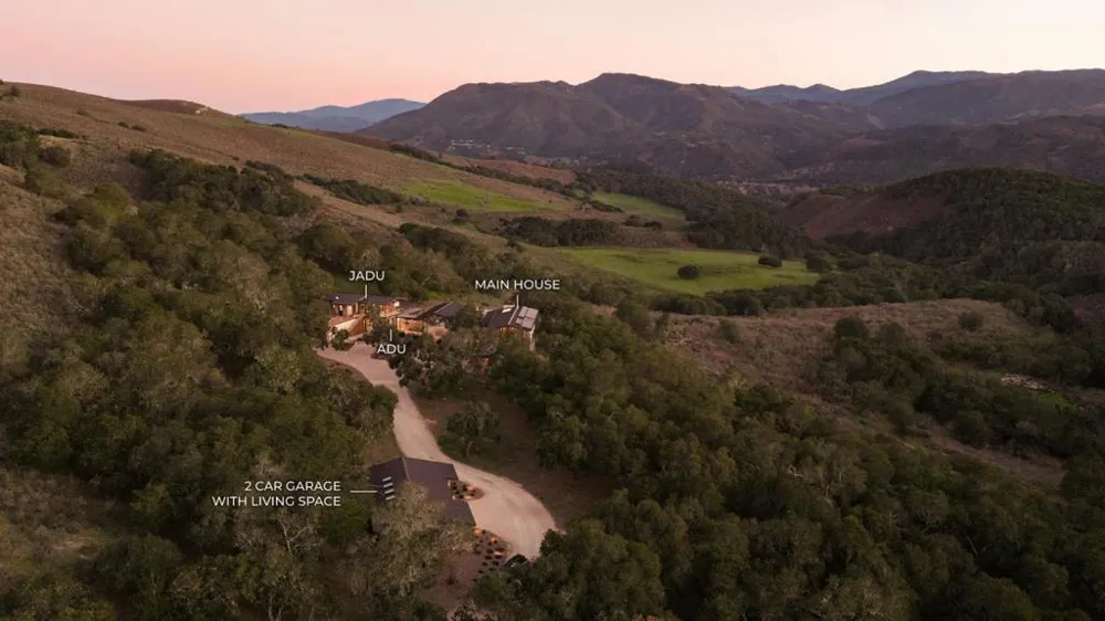 71 Este Canada Carmel, CA 93923
