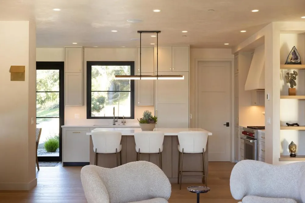 71 Este Canada Carmel, CA 93923