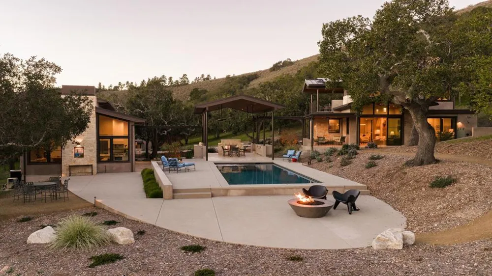 71 Este Canada Carmel, CA 93923
