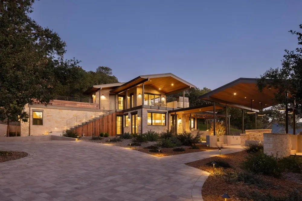 71 Este Canada Carmel, CA 93923