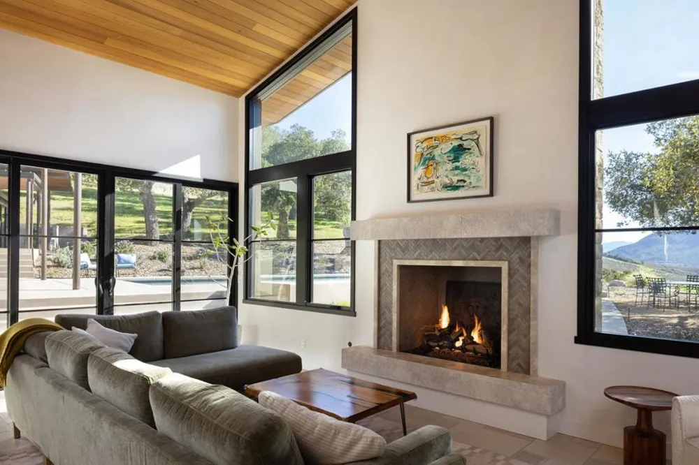 71 Este Canada Carmel, CA 93923