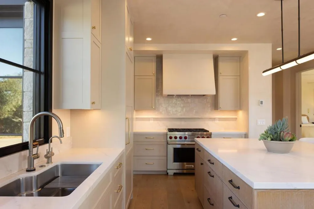 71 Este Canada Carmel, CA 93923