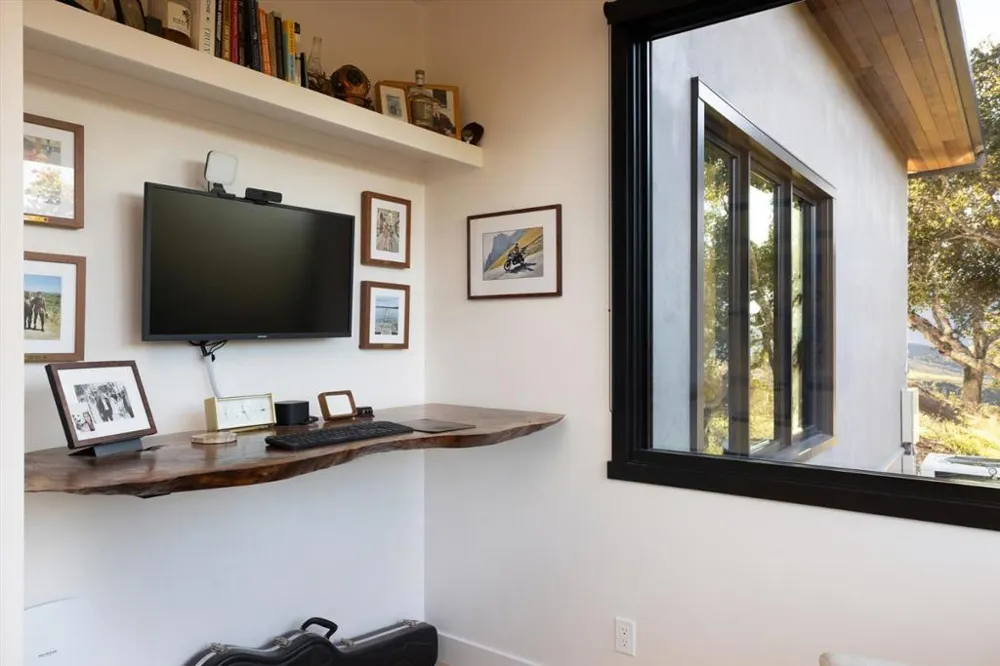 71 Este Canada Carmel, CA 93923