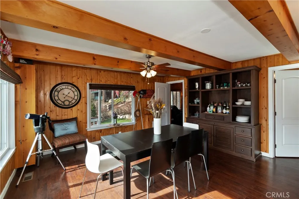39676 Oakglen Fawnskin, CA 92333