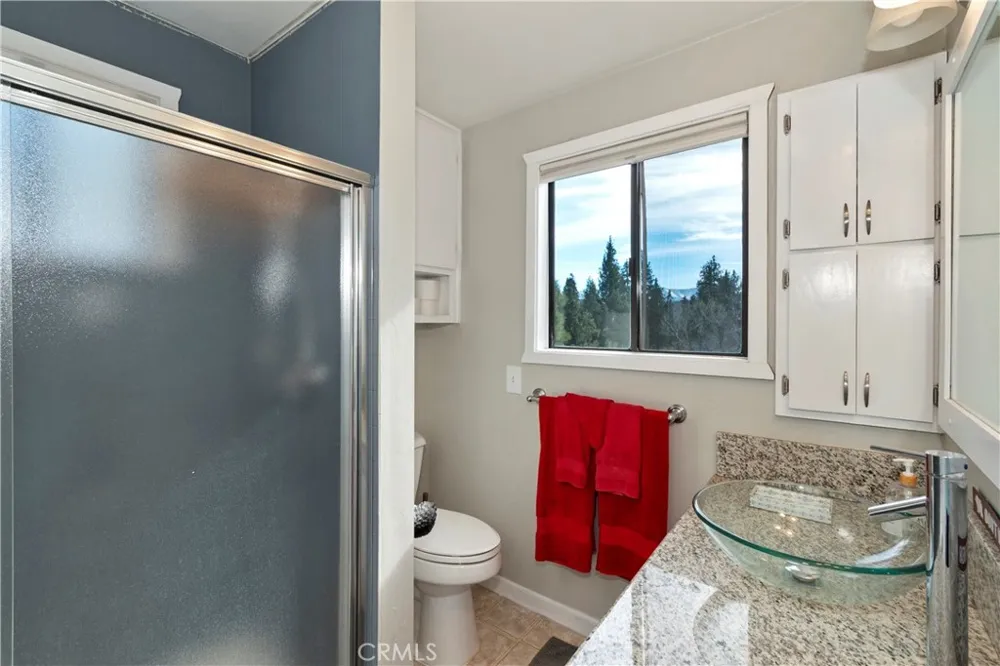 39676 Oakglen Fawnskin, CA 92333