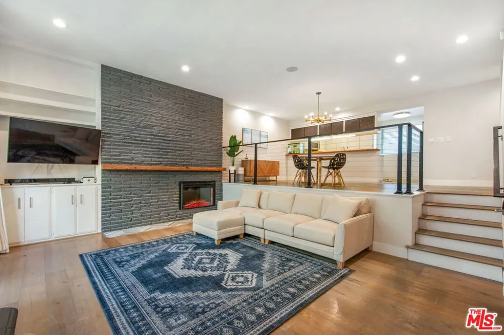 5326 Fairview Boulevard #3