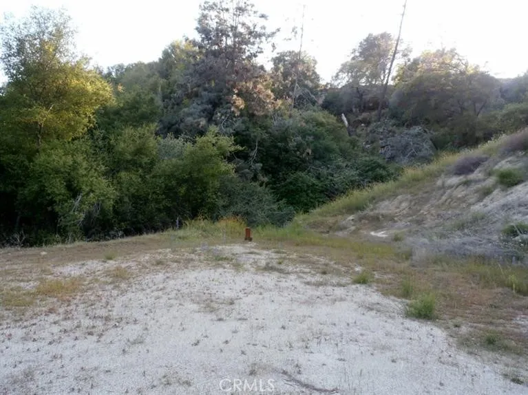 37 Lynx Lane Prather, CA 93651