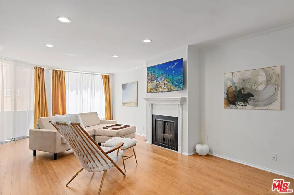 1745 Camino Palmero Street #106