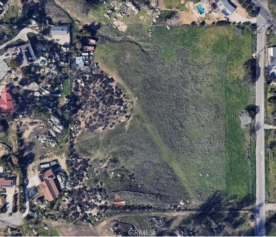 27475 Cornell Hemet, CA 92544