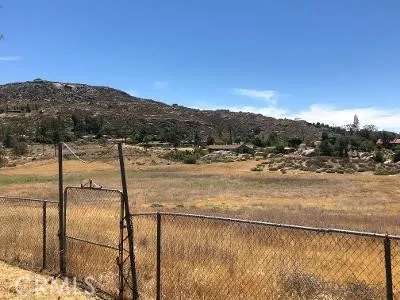 27475 Cornell Hemet, CA 92544