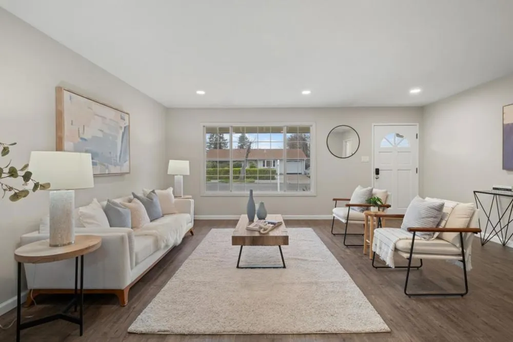 1732 Fallbrook Avenue