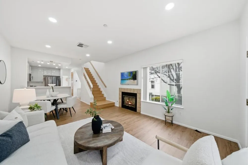 968 Belmont Terrace #1