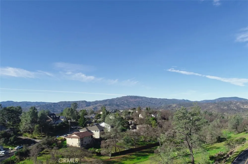 16452 Eagle Rock Hidden Valley Lake, CA 95467