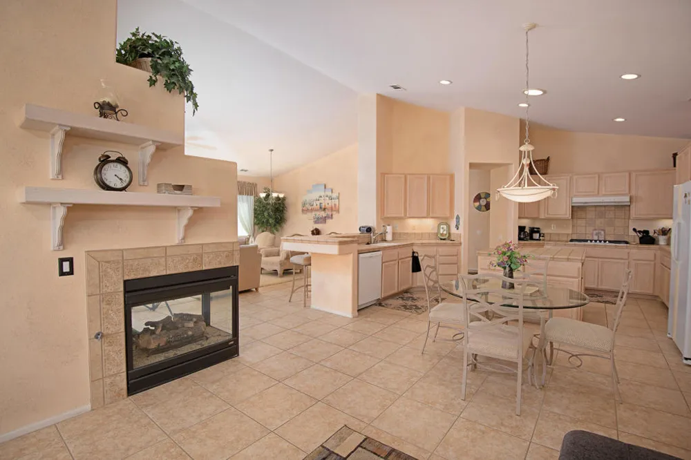 67550 S Laguna Drive Cathedral City, CA 92234