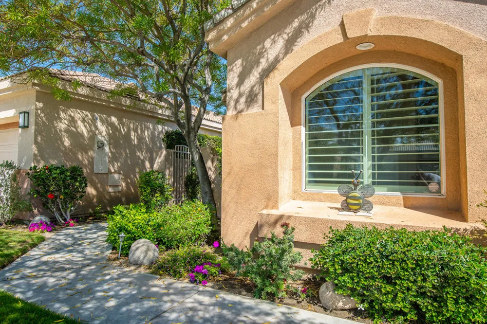 67550 S Laguna Drive Cathedral City, CA 92234