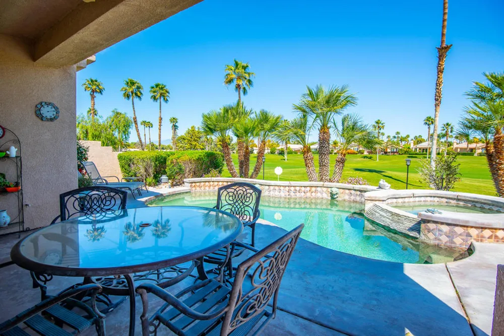 67550 S Laguna Drive Cathedral City, CA 92234