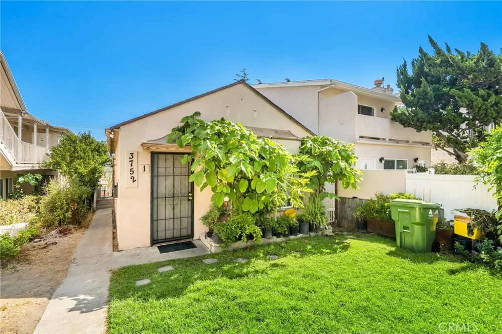3752 sawtelle