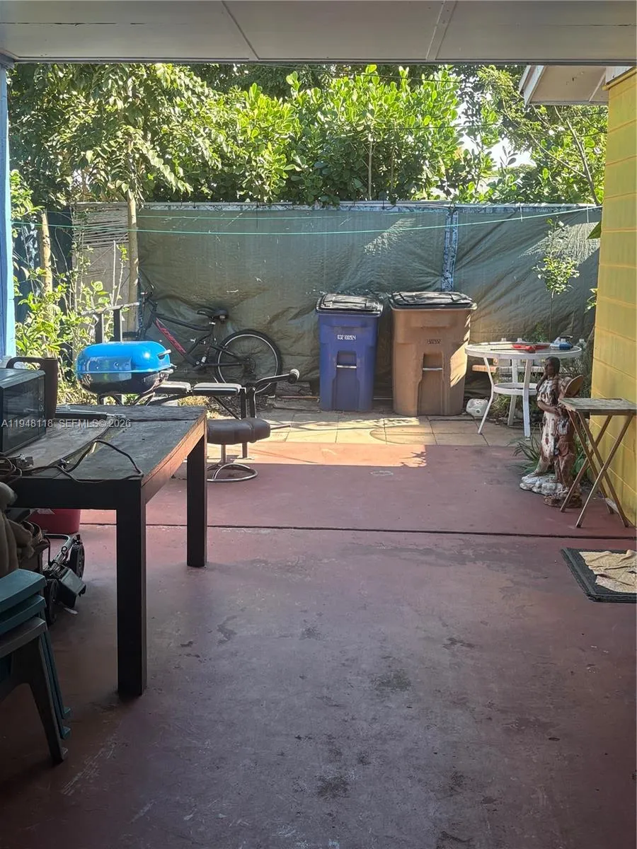108 Coolidge ave Lehigh Acres, FL 33936