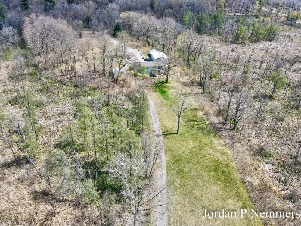12375 Overlook Drive NE Oakfield Township, MI 48838