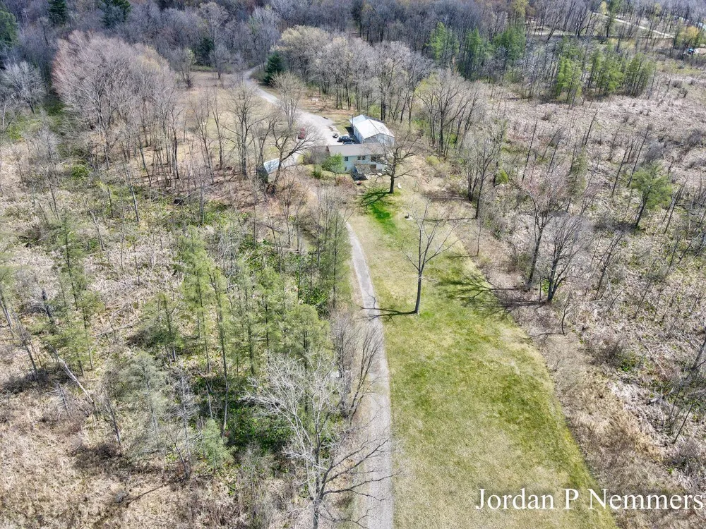 12375 Overlook Drive NE Oakfield Township, MI 48838